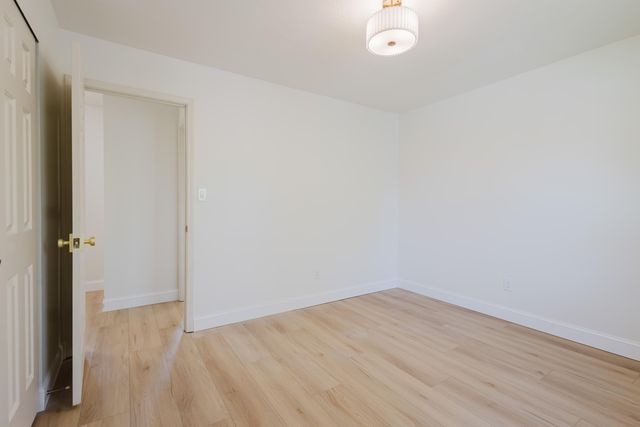 887 Jairus Drive, Lexington, KY 40515