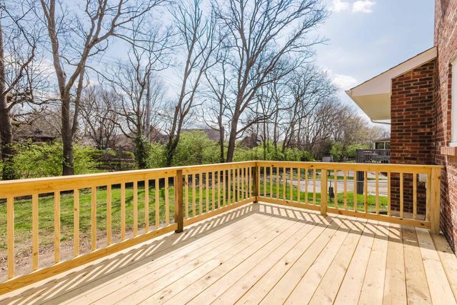 887 Jairus Drive, Lexington, KY 40515