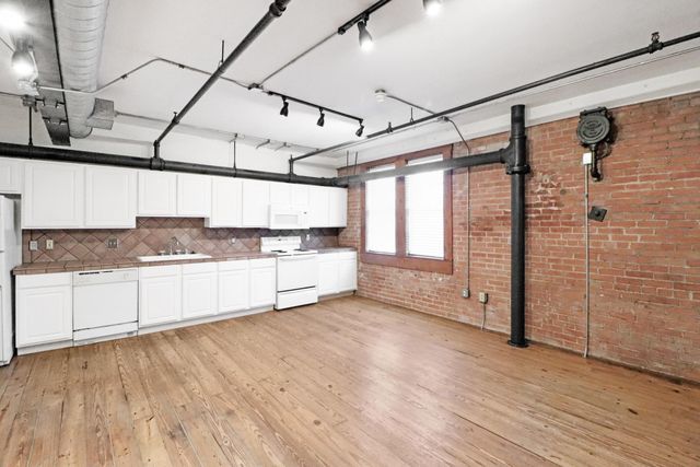 1011 Wood Street 201, Houston, TX 77002