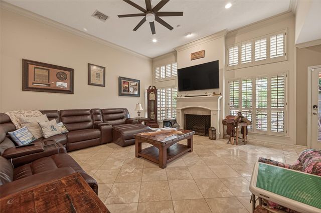 1807 Kingsmill Lane, Richmond, TX 77406