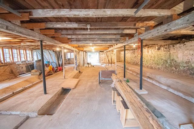 E516 Rustad ROAD, Iola, WI 54945