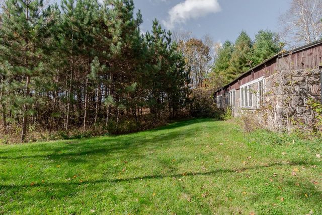 E516 Rustad ROAD, Iola, WI 54945