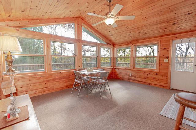 E516 Rustad ROAD, Iola, WI 54945