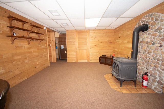 E516 Rustad ROAD, Iola, WI 54945