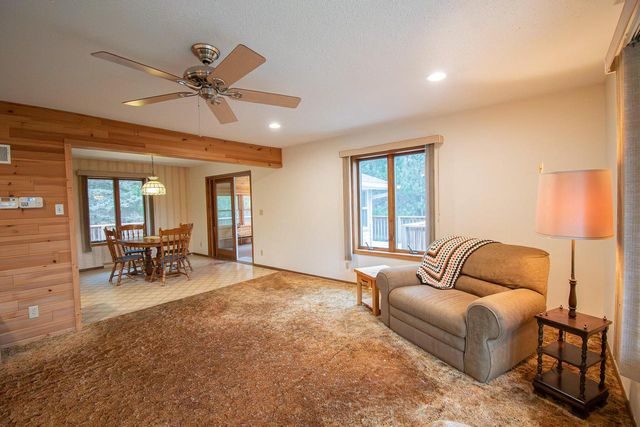 E516 Rustad ROAD, Iola, WI 54945