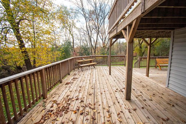 E516 Rustad ROAD, Iola, WI 54945