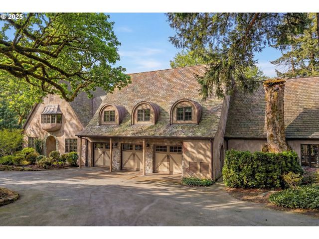 1500 Se WAVERLY Dr, Portland, OR 97222