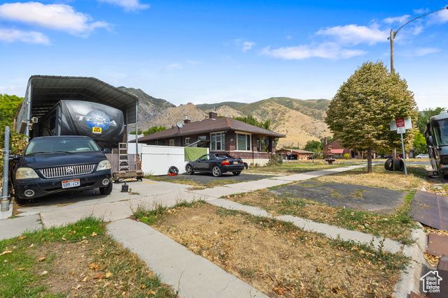 393 E CENTER ST, Springville, UT 84663
