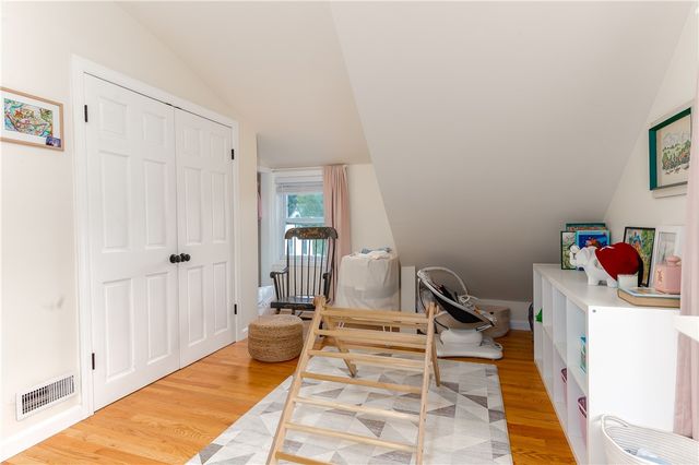 15 Spencer Drive, North Kingstown, RI 02852