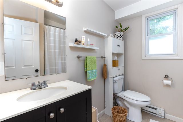 15 Spencer Drive, North Kingstown, RI 02852