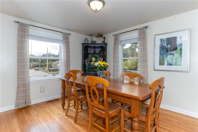 15 Spencer Drive, North Kingstown, RI 02852
