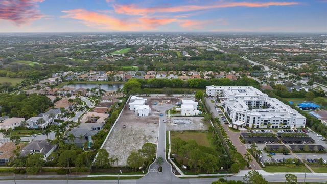 16670 Mosaic Place, Delray Beach, FL 33446