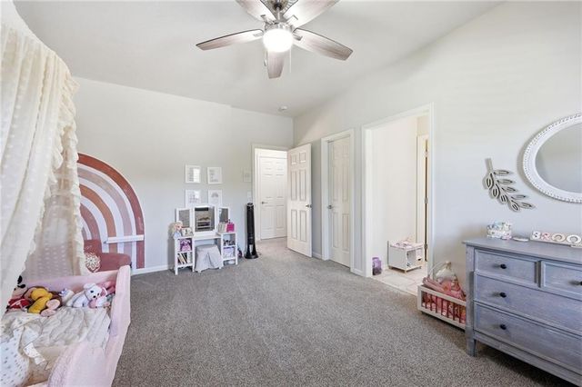 701 NE Shoreline Drive, Lee's Summit, MO 64064