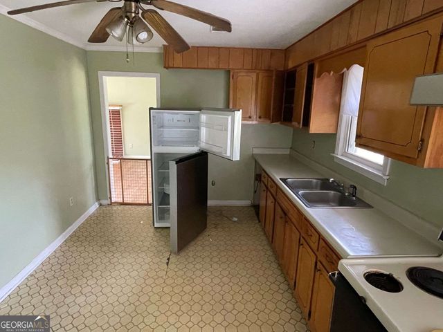 849 Prosperity Drive, Swainsboro, GA 30401