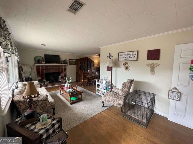 849 Prosperity Drive, Swainsboro, GA 30401