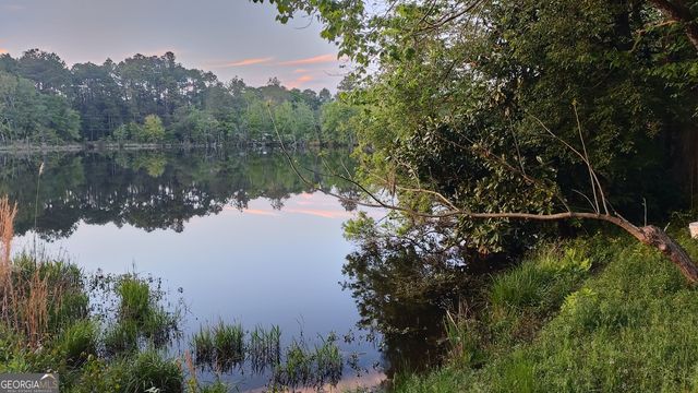 849 Prosperity Drive, Swainsboro, GA 30401