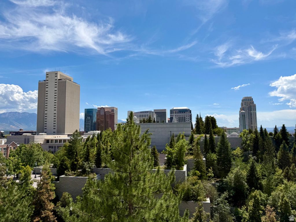 241 N VINE ST #306 E, Salt Lake City, UT 84103 — photo 2