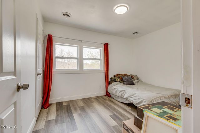 1724 Echo Avenue, Kingsport, TN 37665