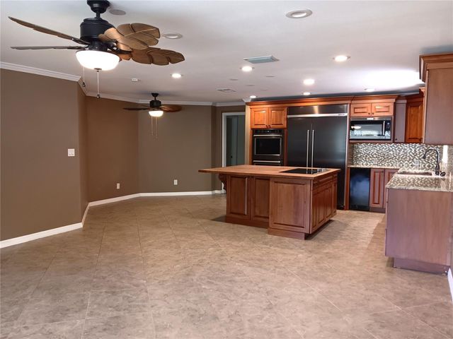 1302 AMBLE LANE, Clearwater, FL 33755