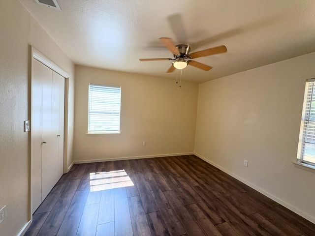 615 Crane Drive, Euless, TX 76039