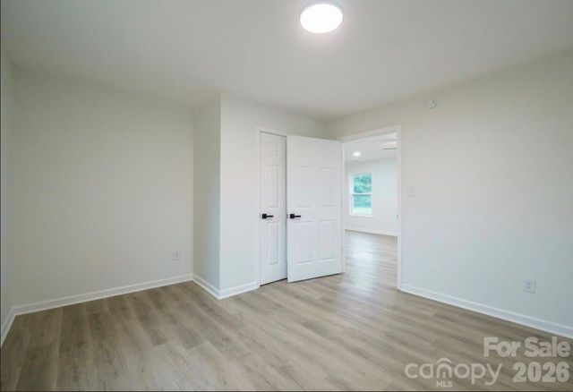 1810 E Greenbriar Road, Statesville, NC 28677