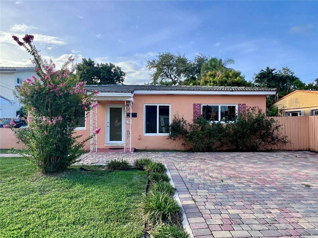 6225 SW 26th Street, Miami, FL 33155
