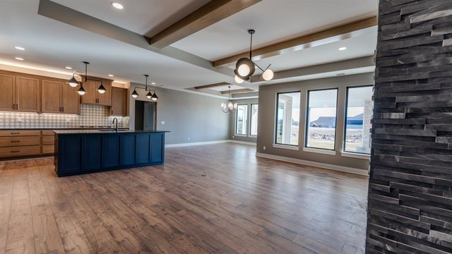 4542 N Sandkey St, Wichita, KS 67204