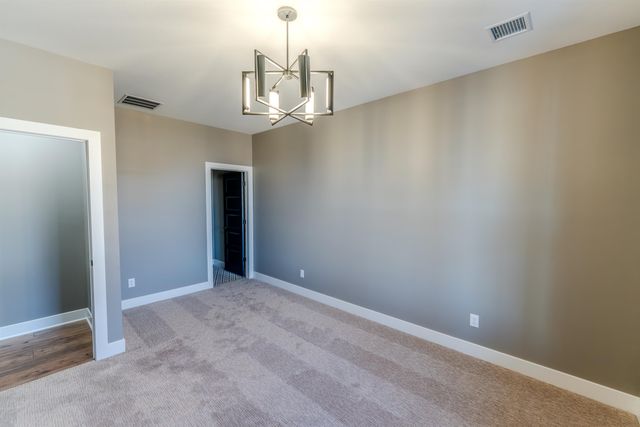 4542 N Sandkey St, Wichita, KS 67204