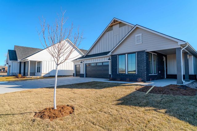 4542 N Sandkey St, Wichita, KS 67204