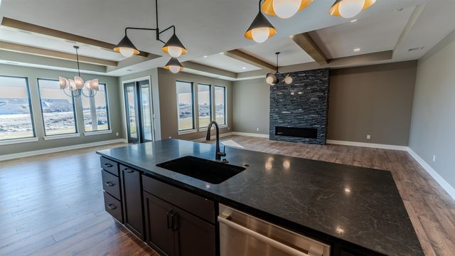 4542 N Sandkey St, Wichita, KS 67204