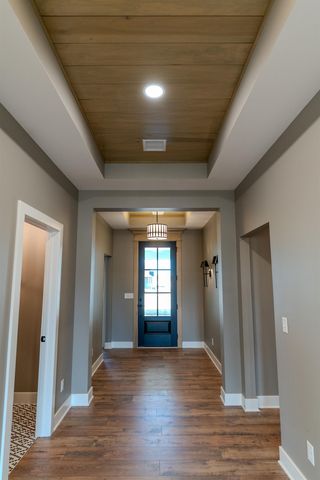 4542 N Sandkey St, Wichita, KS 67204