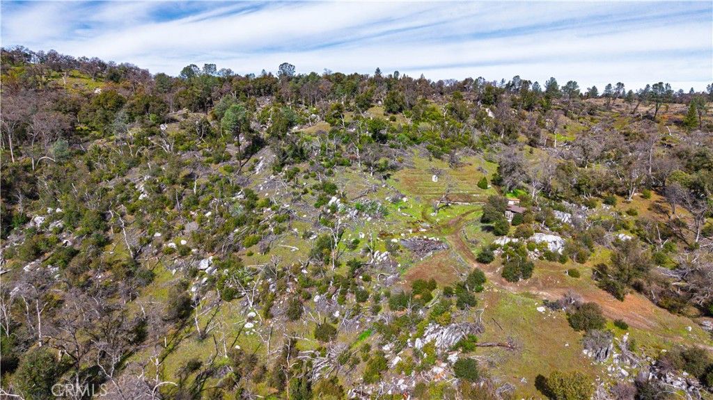 Image 19 of property listing at 2320 Painted Pony Road, Somerset, CA 95684