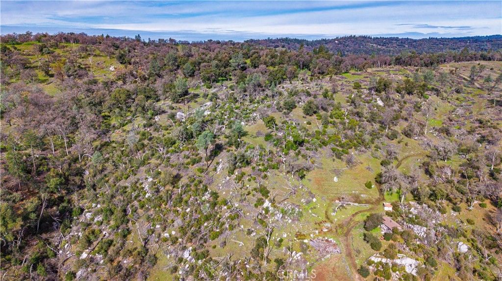 Image 26 of property listing at 2320 Painted Pony Road, Somerset, CA 95684