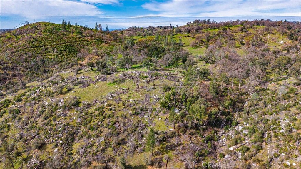 Image 28 of property listing at 2320 Painted Pony Road, Somerset, CA 95684