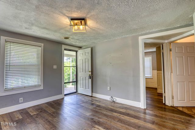 448 Pinhook Road, Rogersville, TN 37857