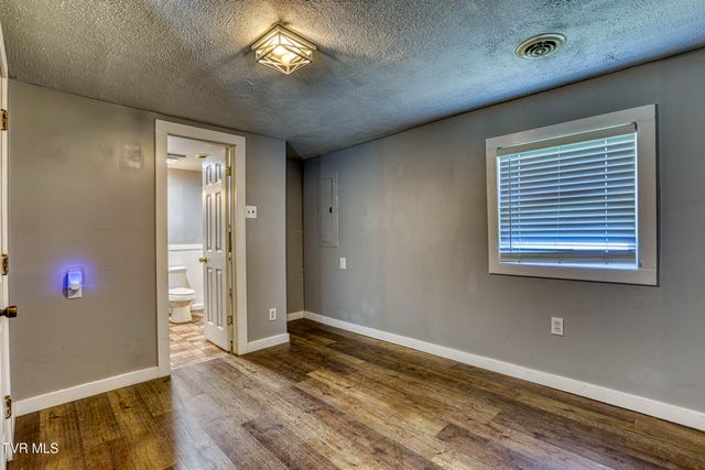 448 Pinhook Road, Rogersville, TN 37857