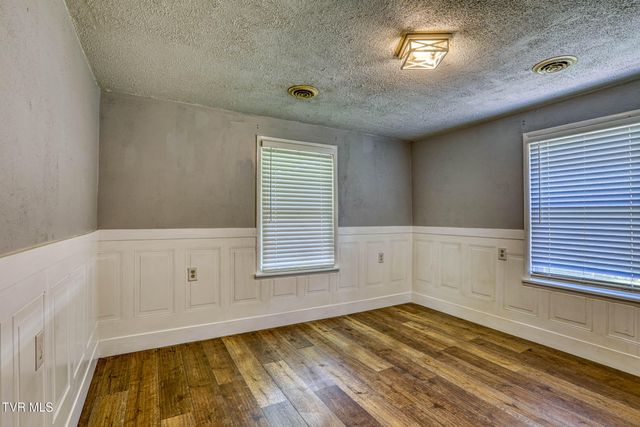 448 Pinhook Road, Rogersville, TN 37857