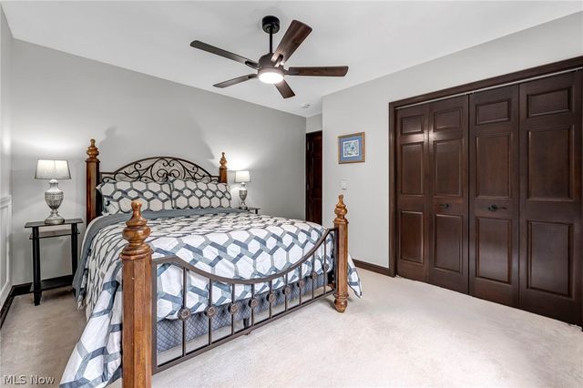 885 McKee Trail, Hinckley, OH 44233