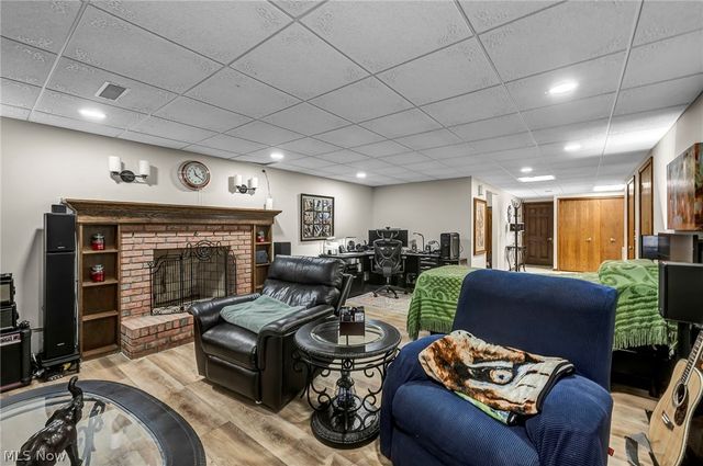 885 McKee Trail, Hinckley, OH 44233
