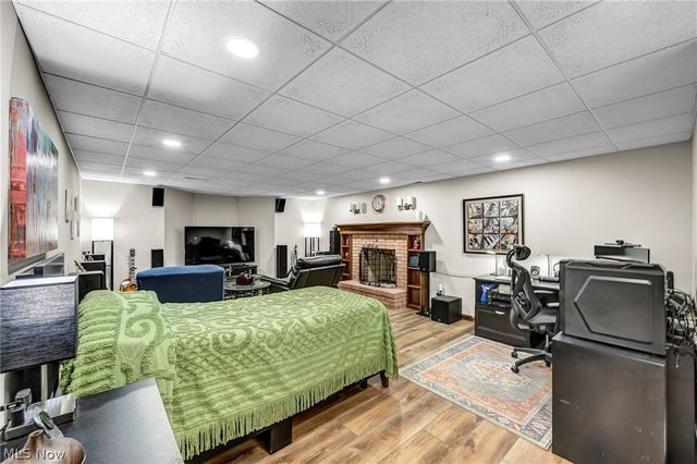 885 McKee Trail, Hinckley, OH 44233