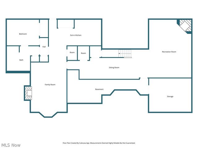 885 McKee Trail, Hinckley, OH 44233