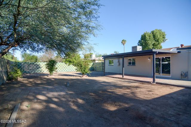 726 W Santa Paula Street, Tucson, AZ 85706