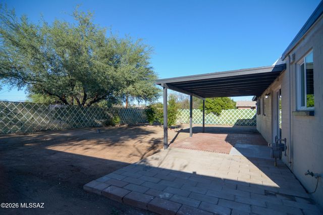 726 W Santa Paula Street, Tucson, AZ 85706
