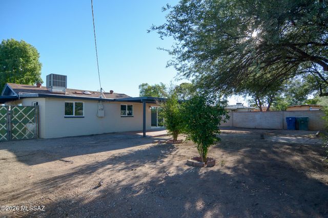 726 W Santa Paula Street, Tucson, AZ 85706