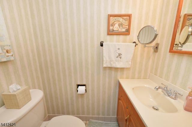 50 Rock Rd B2, Hawthorne Boro, NJ 07506