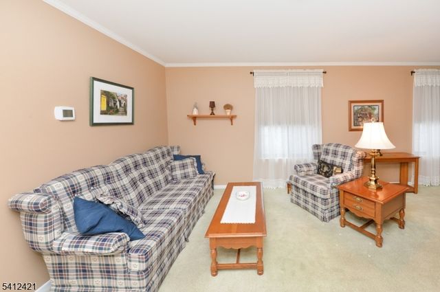 50 Rock Rd B2, Hawthorne Boro, NJ 07506