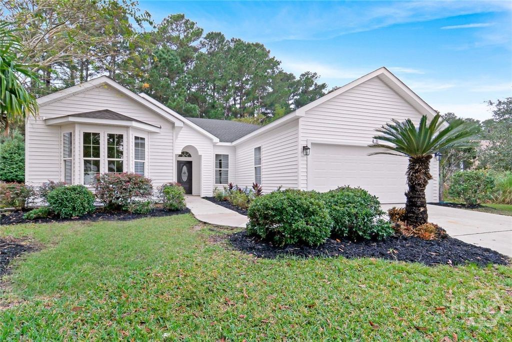 Image 1 of property listing at 29 Hamilton Drive, Bluffton, SC 29909
