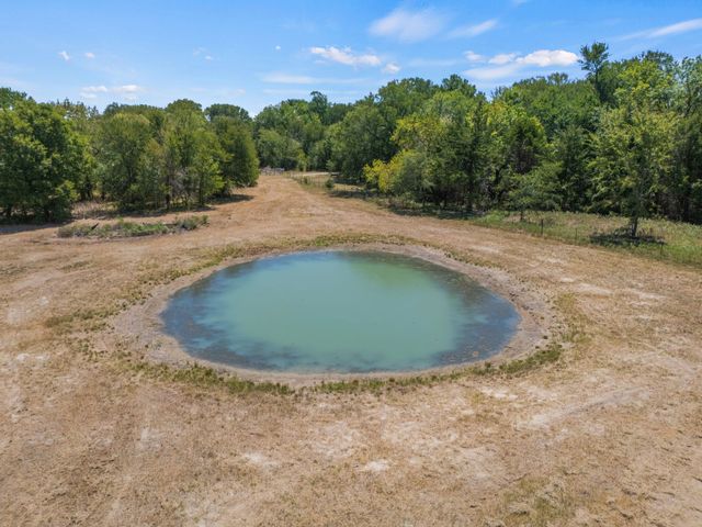 1528 County Road 3520, Quinlan, TX 75474