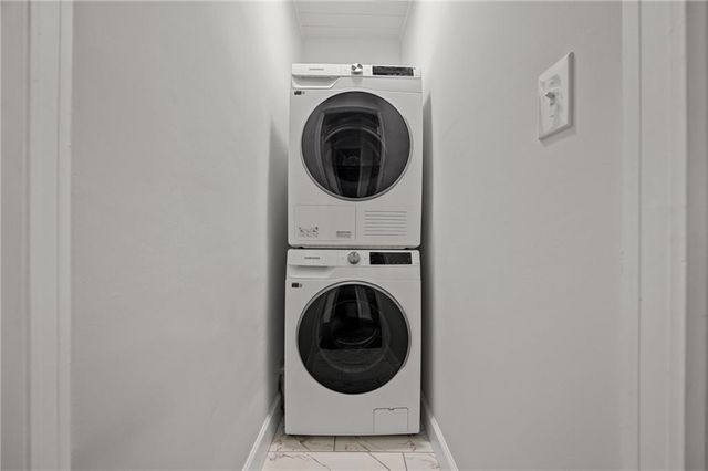 10 Claire Drive SE, Atlanta, GA 30315