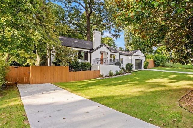 10 Claire Drive SE, Atlanta, GA 30315